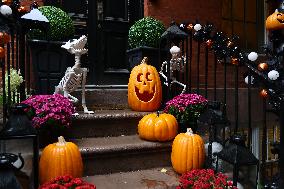 NYC Halloween Homes