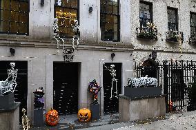 NYC Halloween Homes