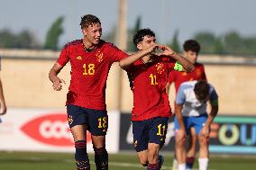 Slovakia v Spain - European Under-17 Championship 2024 Qualifying