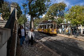 Daily Life In Lisbon
