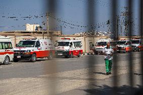 (FOCUS)MIDEAST-GAZA-RAFAH-PALESTINIAN-ISRAELI CONFLICT-WOUNDED-BORDER CROSSING