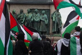 Pro-palestine And Counter Demonstration In Cologne