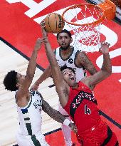 (SP)CANADA-TORONTO-BASKETBALL-NBA-BUCKS VS RAPTORS