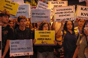 Students Protest Death Of Student - Izmir