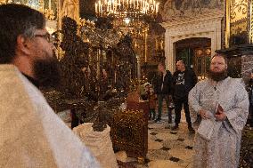 Blessing of Great Coat of Arms of Ukraine sculpture in Kyiv