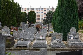 Cemetery On All Saints' Day - Argenteuil