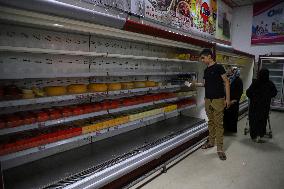 MIDEAST-GAZA-KHAN YOUNIS-NECESSITIES SUPPLY-SHORTAGE