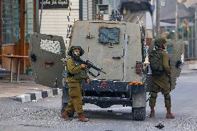 Israel Raids Nablus