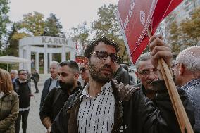 Reporter's Detention Sparks Protests - Istanbul