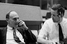 Astronaut Scrubbed From Apollo 13 Dies At 87