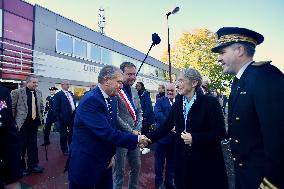 PM Borne Visits Firefighters In The Wake Of Storm Ciaran - Caen