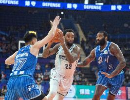 (SP)CHINA-CHENGDU-BASKETBALL-CBA LEAGUE-QINGDAO VS SICHUAN (CN)