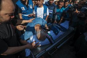 Israeli Strike Kills Palestinian Journalist And His Family - Gaza