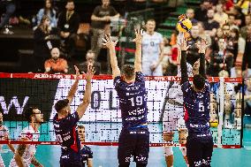 ZAKSA Kedzierzyn Kozle v Jastrzebski Wegiel - Polish Supercup Of Volleyball