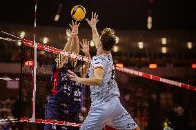 ZAKSA Kedzierzyn Kozle v Jastrzebski Wegiel - Polish Supercup Of Volleyball