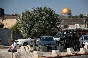 MIDEAST-JERUSALEM-JUMMAH-SECURITY