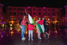 Torchlight procession in Montauban for Gaza ceasefire calls
