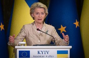 Ursula von der Leyen Arrives In Kyiv