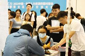 China-Asean Human Resources Supply And Demand Matchmaking Event in Nanning