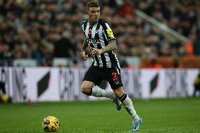 Newcastle United v Arsenal FC - Premier League