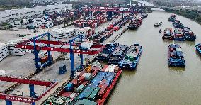 Huai 'an New Port Trade