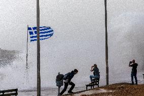 GREECE-ATHENS-SEA WAVES