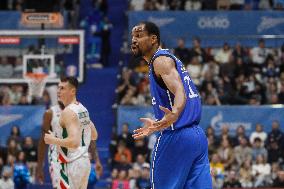 Zenit St Petersburg V UNICS Kazan - VTB United League