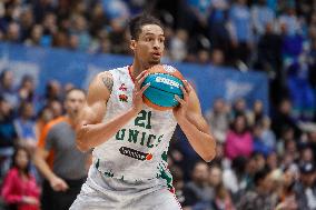 Zenit St Petersburg V UNICS Kazan - VTB United League