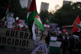 Massive Protest For Palestine In Mexico