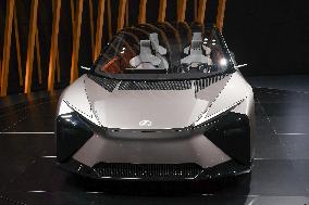 Next-generation battery electric vehicle (BEV) concept model Lexus "LF-ZC"