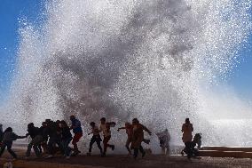 FRANCE-NICE-LARGE WAVE