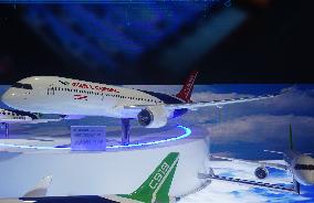 China's C929 Long-range Wide-body Aircraft at The 6th CIIE in Shanghai