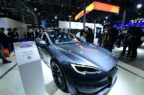 Tesla Booth at The 6th CIIE in Shanghai