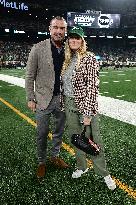 Liev Schreiber At The New York Jets Game - NYC
