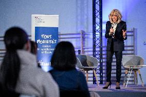 Brigitte Macron During An Event Against Cchool Harassment - Paris