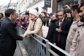 Elysee Brings Back Public Changing Of Guard - Paris