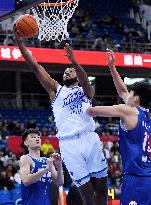 (SP)CHINA-QINGDAO-BASKETBALL-CBA LEAGUE-QINGDAO VS NINGBO (CN)