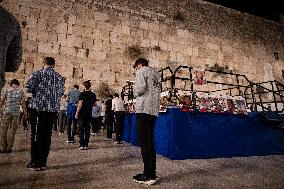 MIDEAST-JERUSALEM-ISRAELI-PALESTINIAN CONFLICT-PRAY