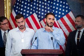 Bipartisan Candlelight Vigil At The US Capitol - Washington