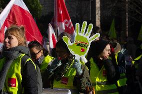 Strike Continue In The Cologne Univerity Hospital