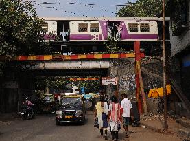 Daily Life In Mumbai