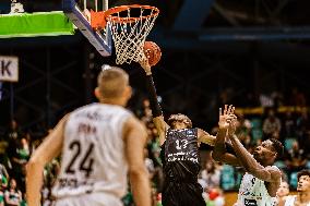 WKS Slask Wroclaw v Dolomiti Energia Trento - Eurocup