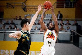 (SP)CHINA-HANGZHOU-BASKETBALL-CBA LEAGUE-ZHEJIANG VS JILIN (CN)