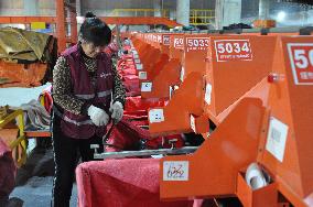 An Express Assembly Line in Lianyungang