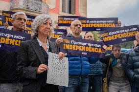 Dolors Feliu (Assemblea) Demands The Independence Of Catalonia From The Parliament Of Catalonia.