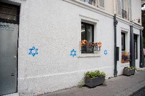 France Suspects Russian Influence In Star Of David Graffiti