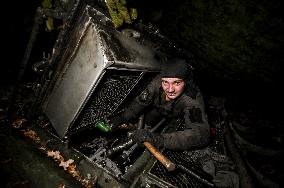 Tank crews of 65th Mechanized Brigade