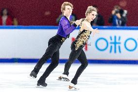 (SP)CHINA-CHONGQING-FIGURE SKATING-ISU GRAND PRIX-ICE DANCE-RHYTHM DANCE (CN)