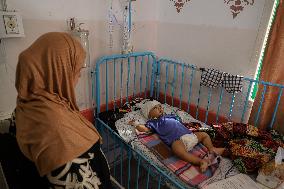 MIDEAST-GAZA-KHAN YOUNIS-INJURED CHILDREN