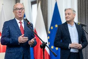 The Leaders Of Polish Opposition Parties Have Signed A Coalition Agreement